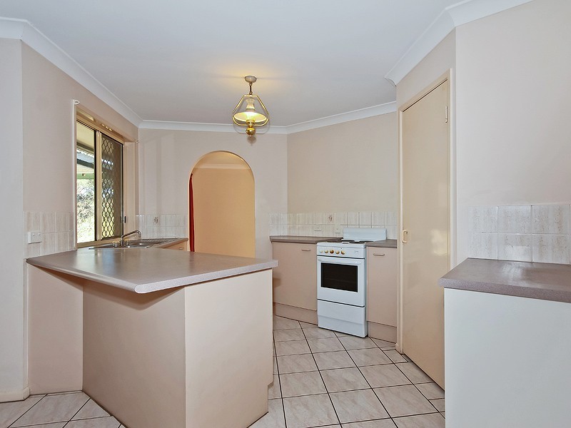 13 Atoll Crescent, Eatons Hill QLD 4037