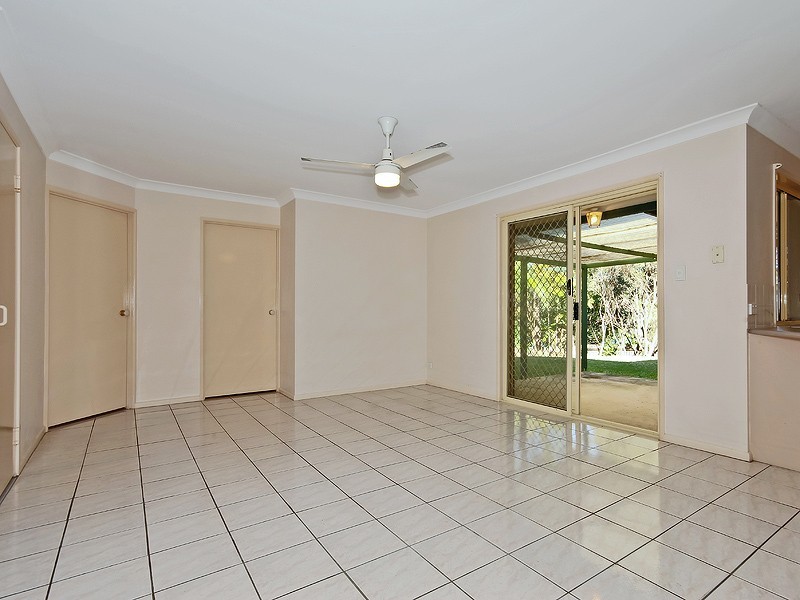 13 Atoll Crescent, Eatons Hill QLD 4037