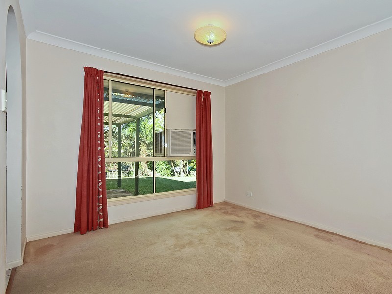 13 Atoll Crescent, Eatons Hill QLD 4037