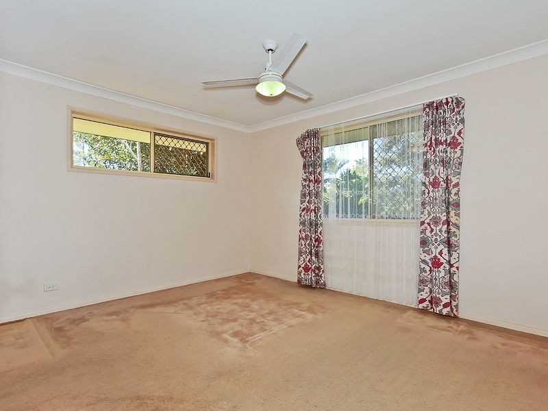 13 Atoll Crescent, Eatons Hill QLD 4037