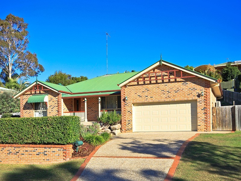 11 Bangalow Place, Albany Creek QLD 4035