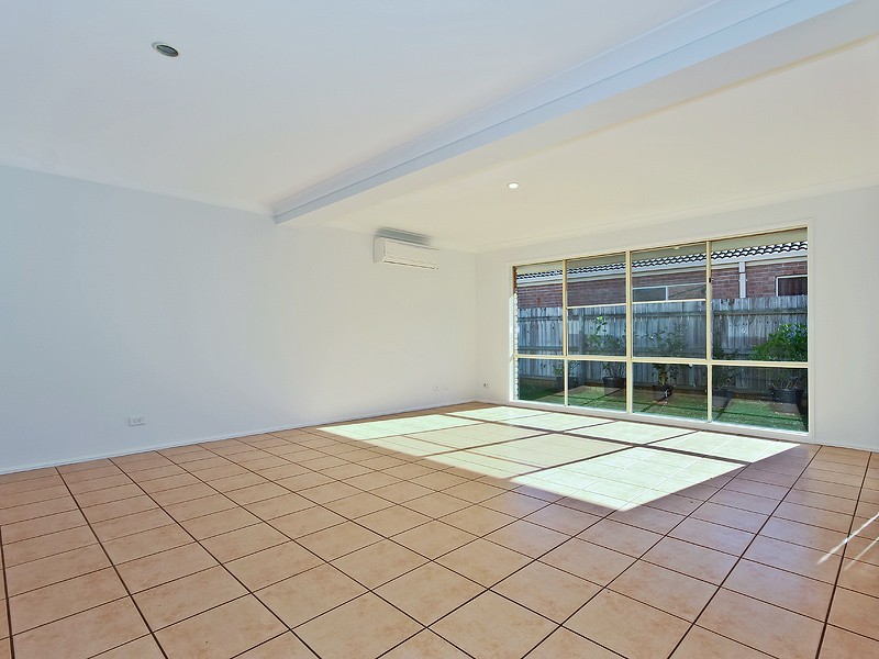 24 Grevillea Place, Bridgeman Downs QLD 4035