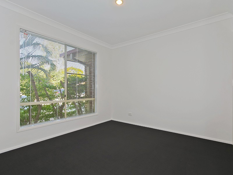 24 Grevillea Place, Bridgeman Downs QLD 4035