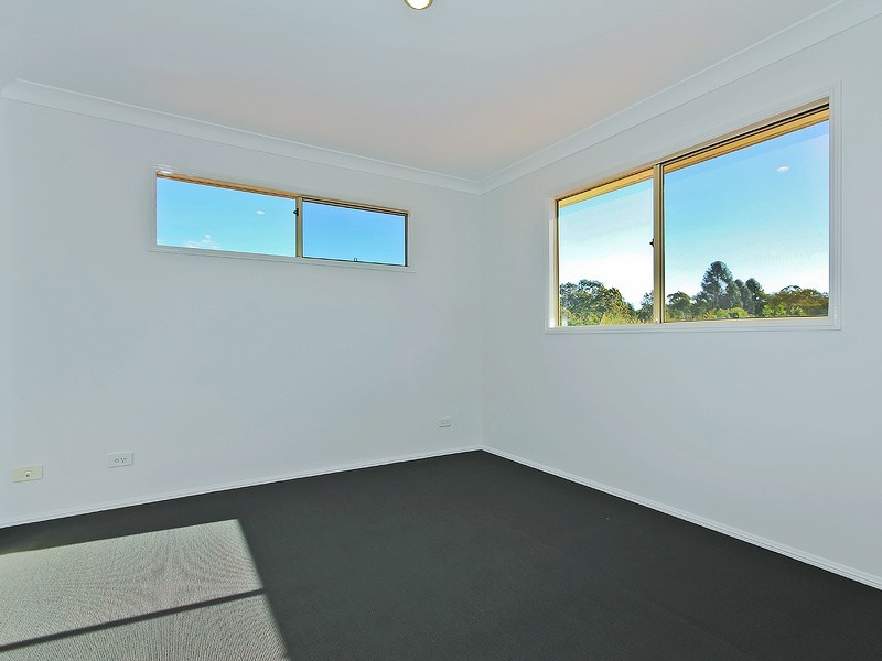 24 Grevillea Place, Bridgeman Downs QLD 4035