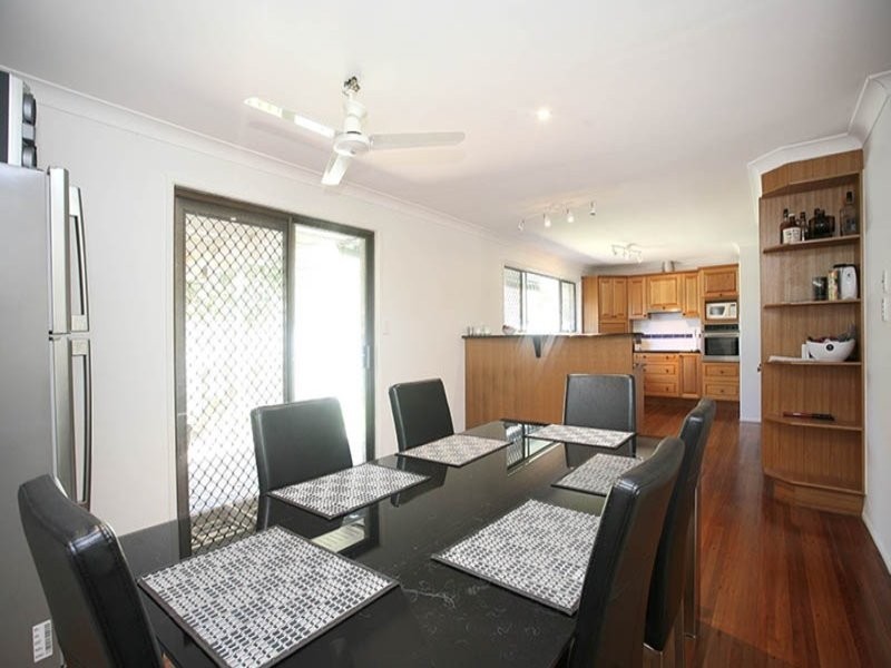 5A Coolabah Crescent, Bridgeman Downs QLD 4035