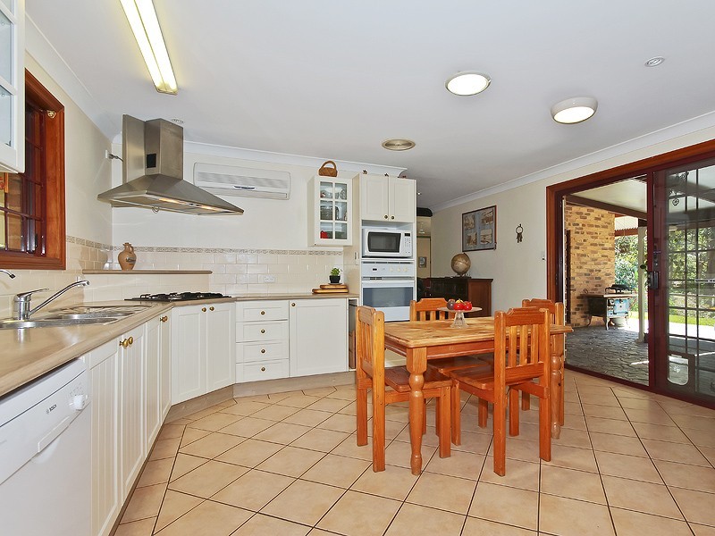 Eatons Hill QLD 4037