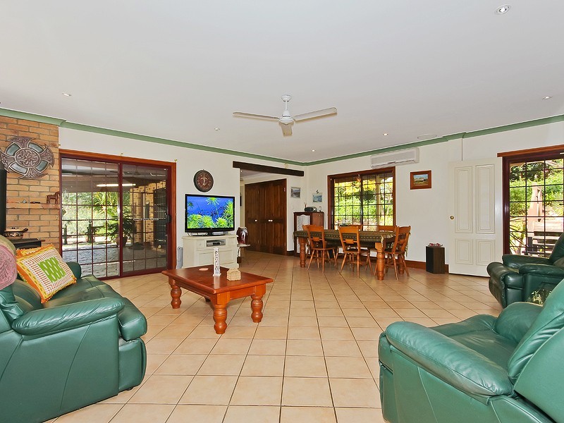 Eatons Hill QLD 4037