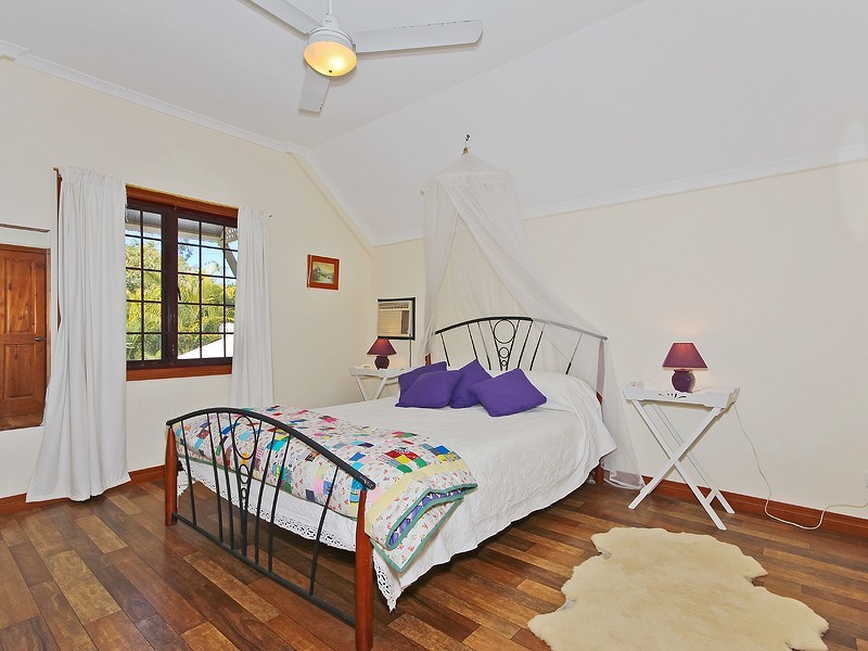 Eatons Hill QLD 4037