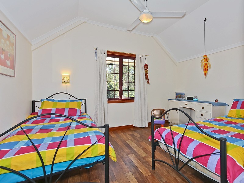 Eatons Hill QLD 4037