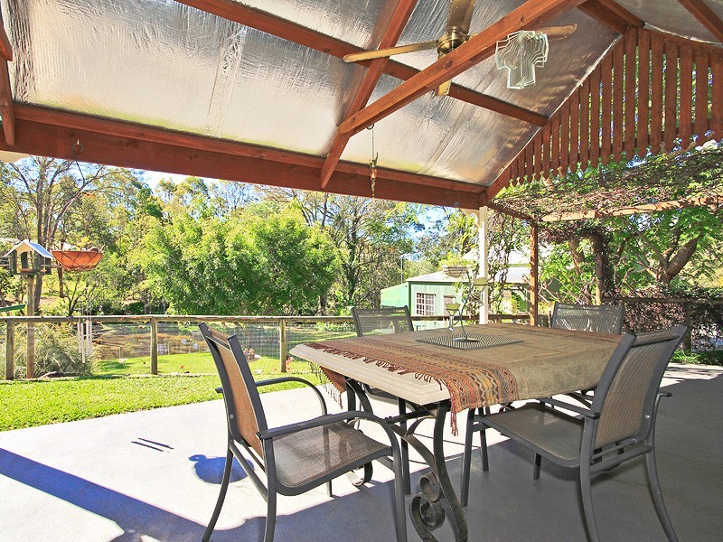 Eatons Hill QLD 4037