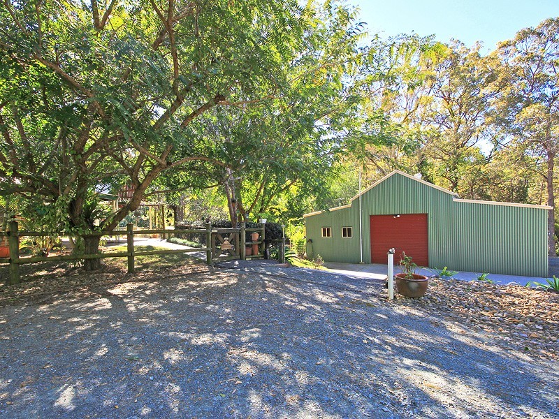 Eatons Hill QLD 4037