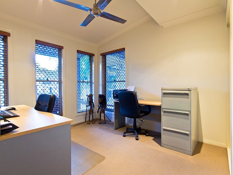 10 Kate Court, Murrumba Downs QLD 4503