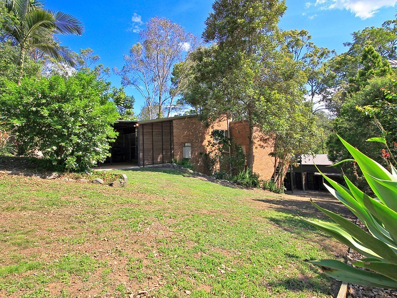 37 Rohlf Street, Dayboro QLD 4521