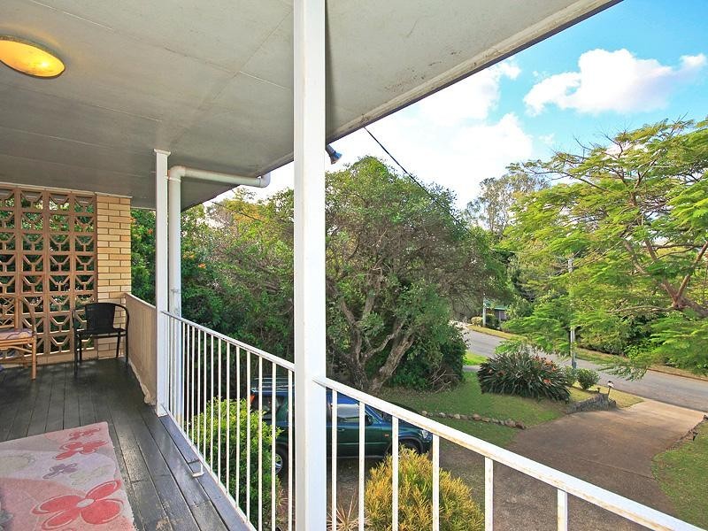 38 Roderick Street, Dayboro QLD 4521