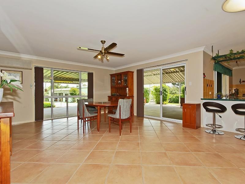 52 Saddleback Drive, Dayboro QLD 4521