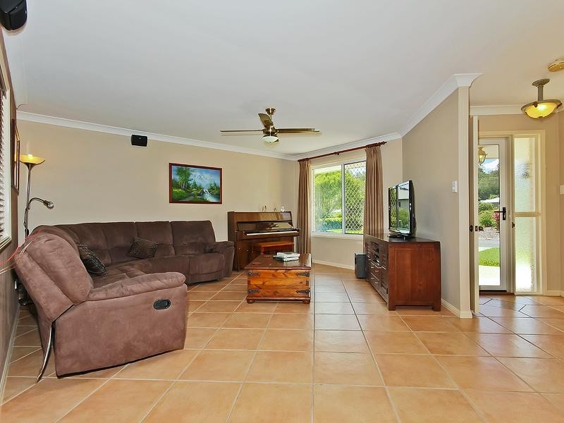 52 Saddleback Drive, Dayboro QLD 4521