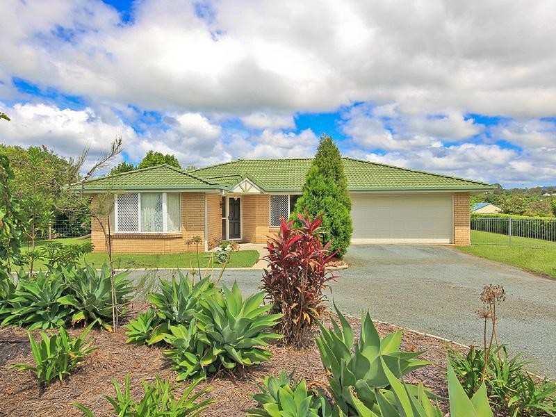 52 Saddleback Drive, Dayboro QLD 4521