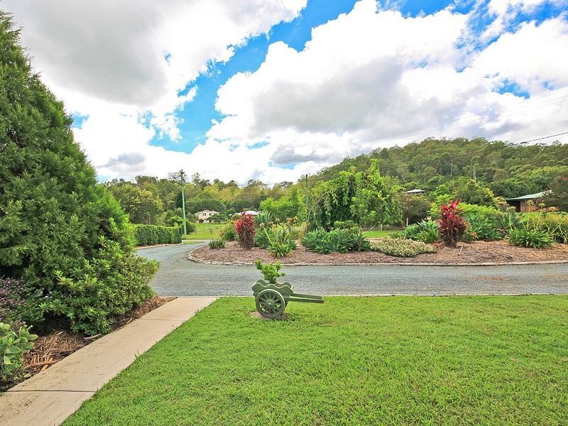 52 Saddleback Drive, Dayboro QLD 4521