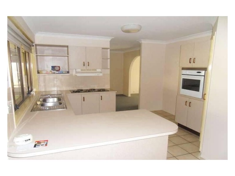 33 Challinor Drive, Albany Creek QLD 4035