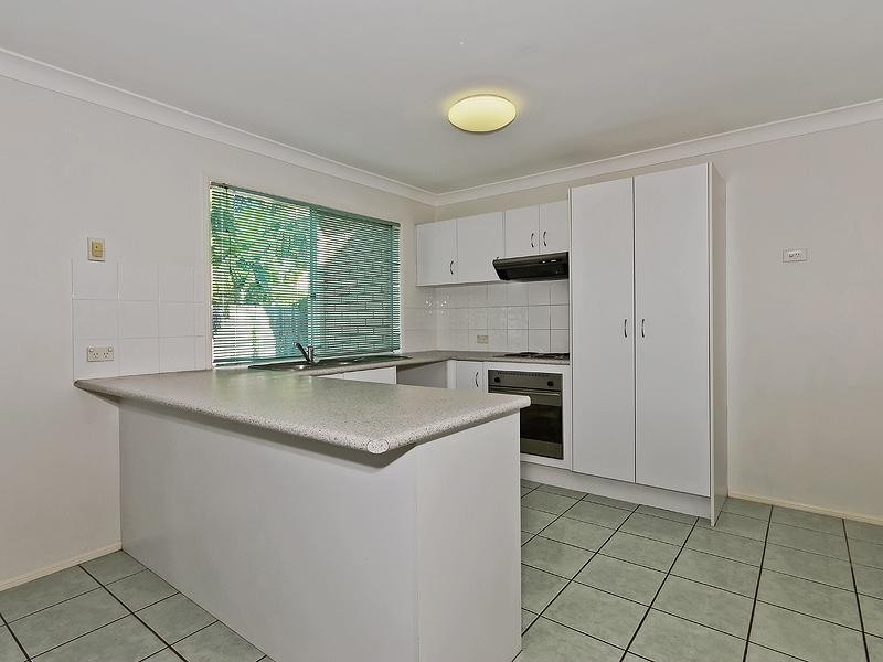 9 Grevillea Place, Bridgeman Downs QLD 4035