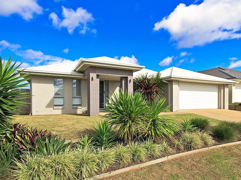 4 Carrybridge Close, Warner QLD 4500