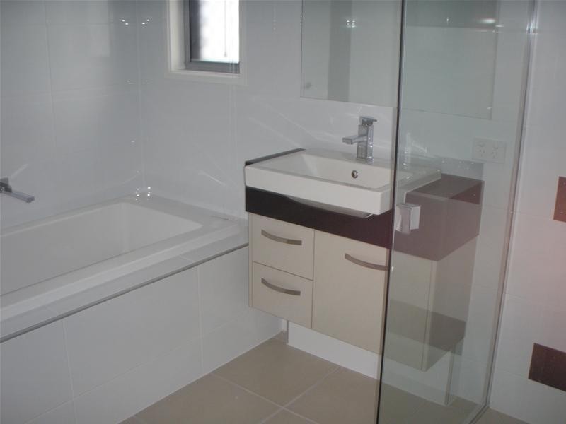 28/52 Plucks Road, Arana Hills QLD 4054