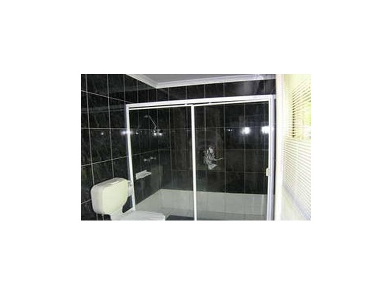 46 Marina Court, Eatons Hill QLD 4037