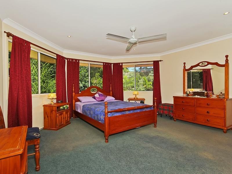 10 Jonquil Court, Albany Creek QLD 4035