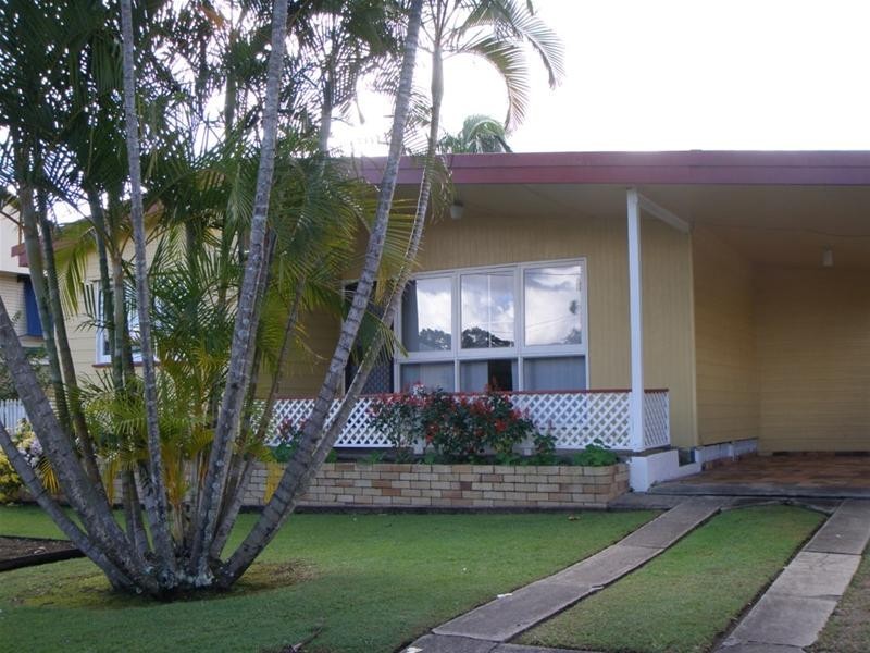 691 Albany Creek Road, Albany Creek QLD 4035