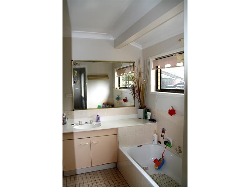 22 Flamingo Drive, Albany Creek QLD 4035