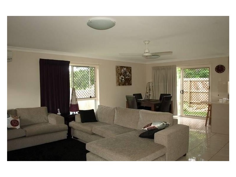 4/15 River Terrace, Petrie QLD 4502