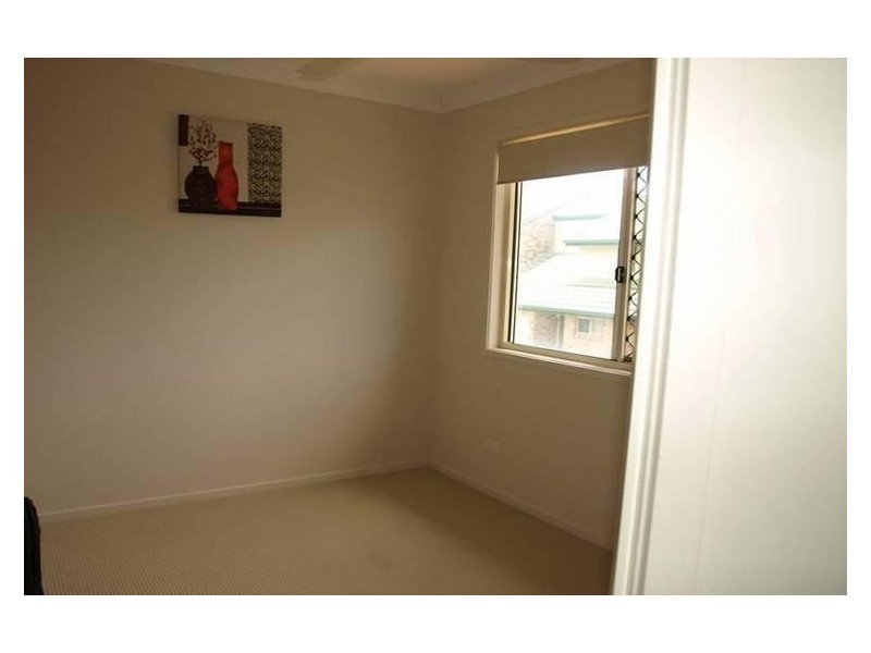 4/15 River Terrace, Petrie QLD 4502