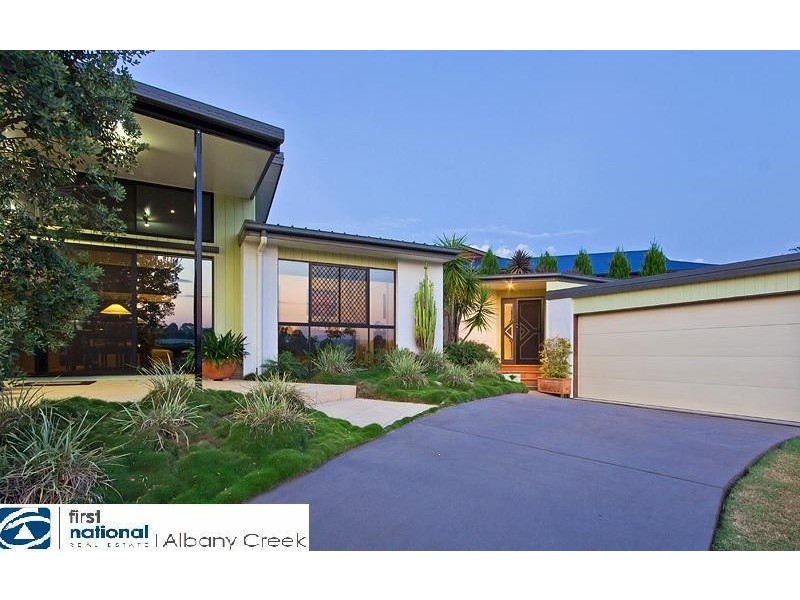 19 Riversleigh Crescent, Eatons Hill QLD 4037