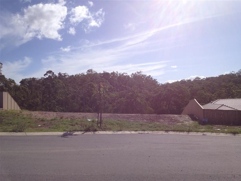 15-17 Clare Close, Cashmere QLD 4500