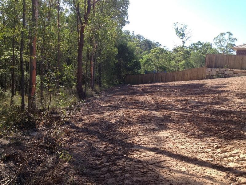 15-17 Clare Close, Cashmere QLD 4500