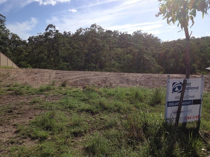 15-17 Clare Close, Cashmere QLD 4500