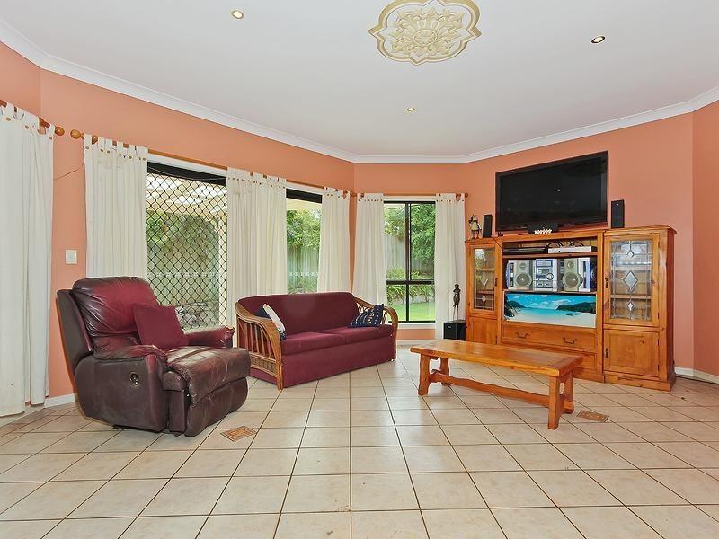 5 Black Bean Court, Albany Creek QLD 4035