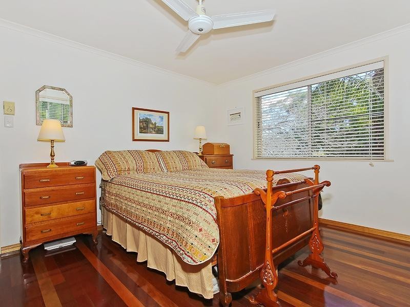 18 Bowen Avenue, Albany Creek QLD 4035