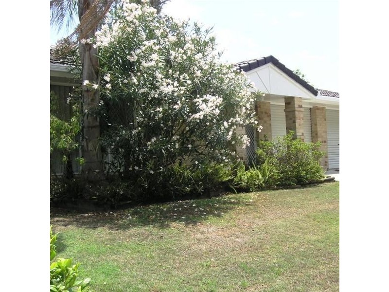 66 Thiess Drive, Albany Creek QLD 4035