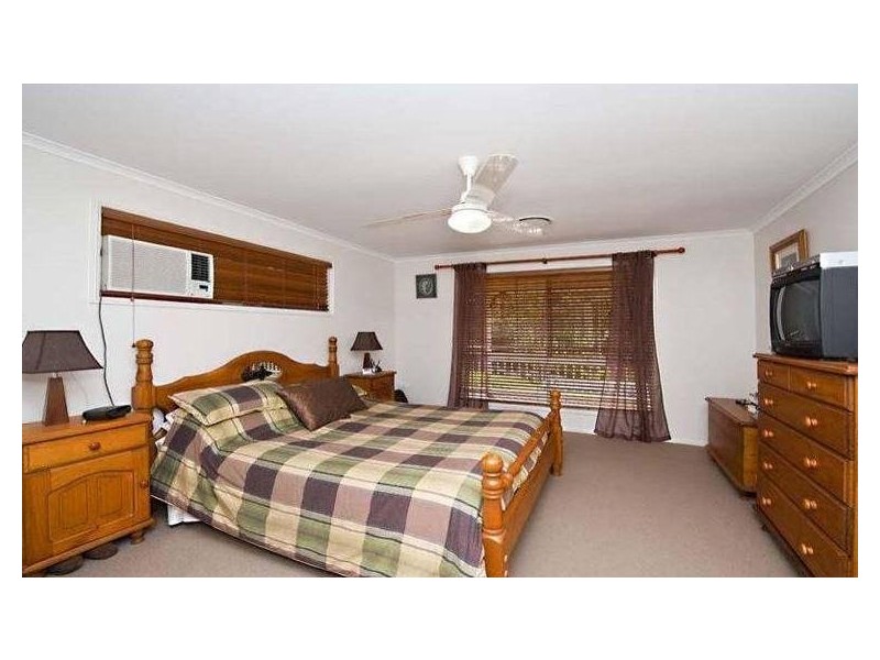 10 Whimbrel Street, Warner QLD 4500