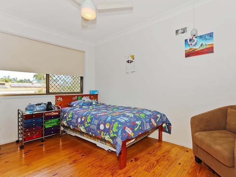 11 Tanager Street, Albany Creek QLD 4035