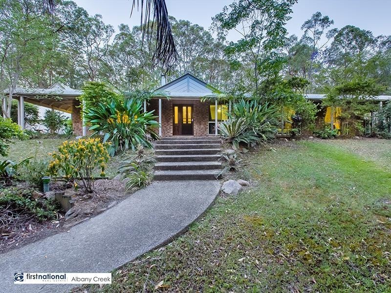 70 Cashmere Lane, Cashmere QLD 4500