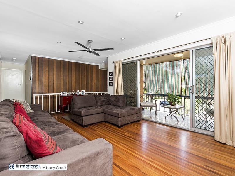 4 Hampshire Terrace, Albany Creek QLD 4035