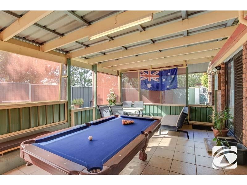 42 Willow Street, Albany Creek QLD 4035