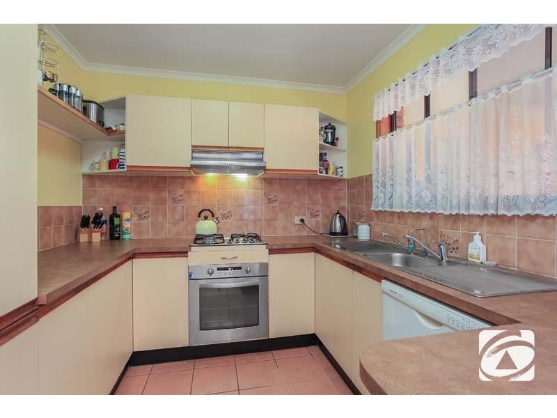 42 Willow Street, Albany Creek QLD 4035