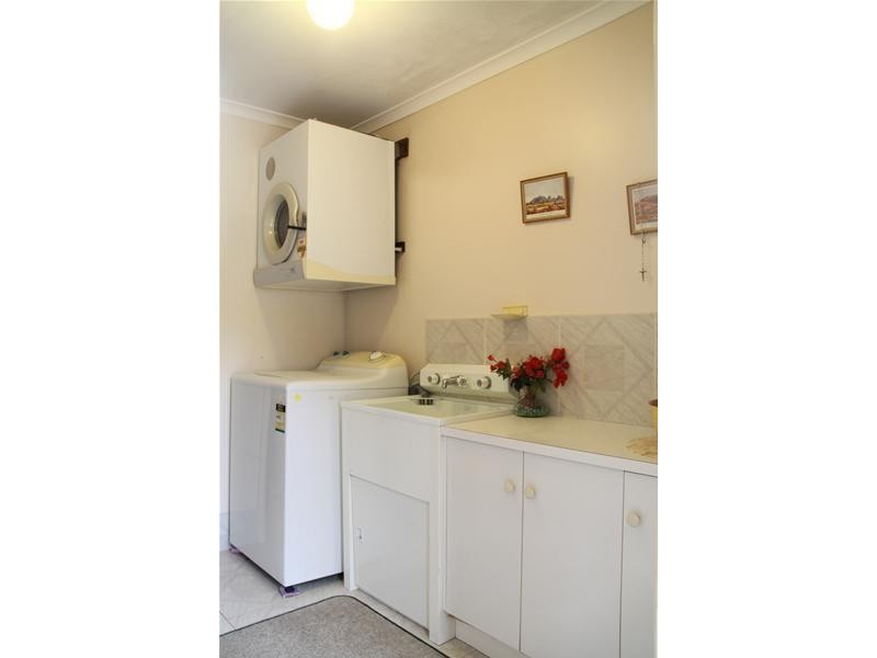 2 Simpson Court, Albany Creek QLD 4035