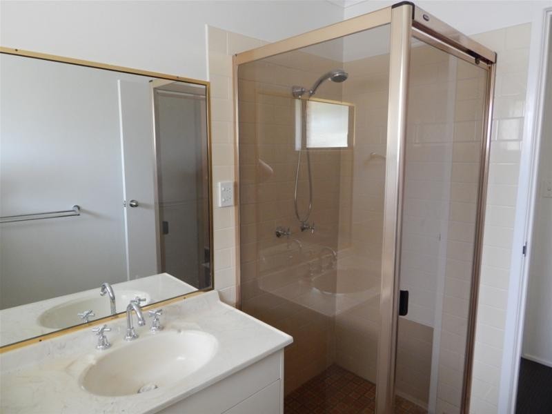 53 Cara Street, Aspley QLD 4034