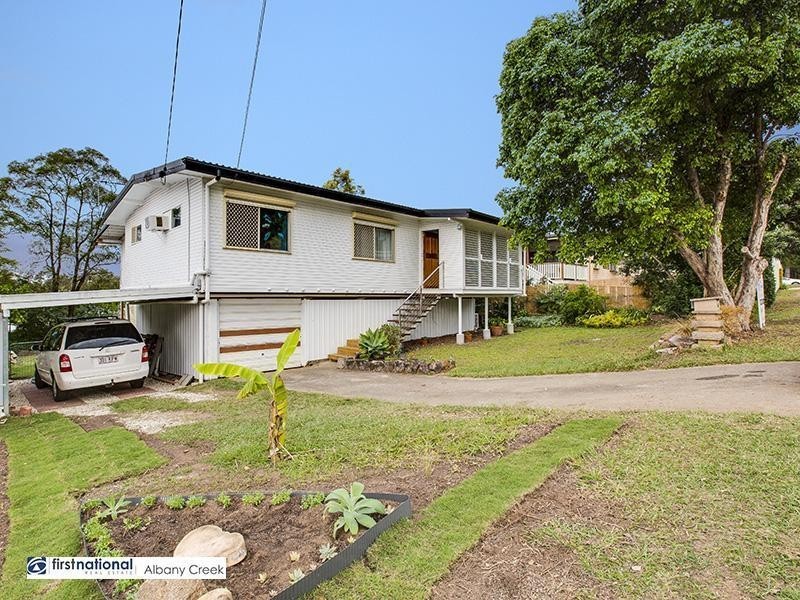 4 Waratah Street, Albany Creek QLD 4035