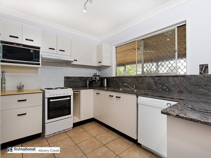 4 Waratah Street, Albany Creek QLD 4035