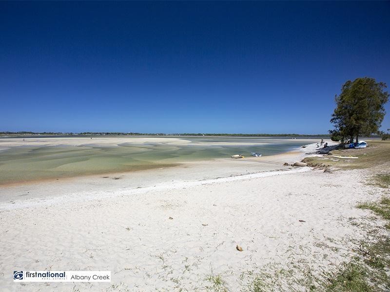 9 Maloney Place, Pelican Waters QLD 4551